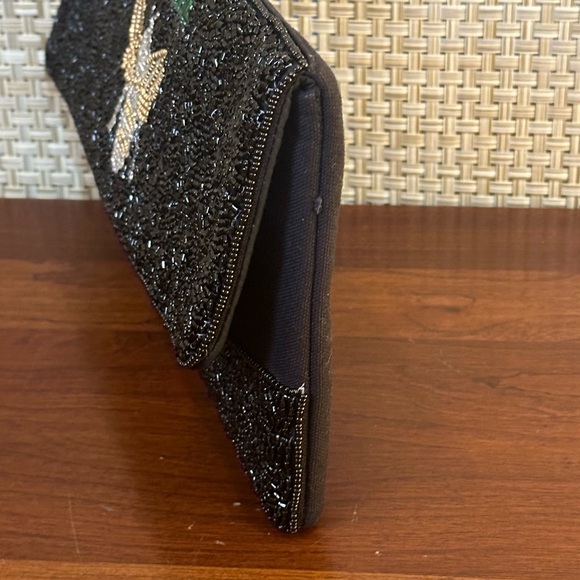 🌟HP🌟🐝Queen Bee Black Green Red Stripe Seed Bead Crossbody Clutch - Picture 10 of 14